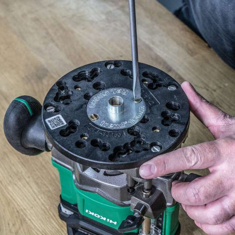 TREND UNIBASE/150 - 150mm Universal Plunge Router Sub-Base