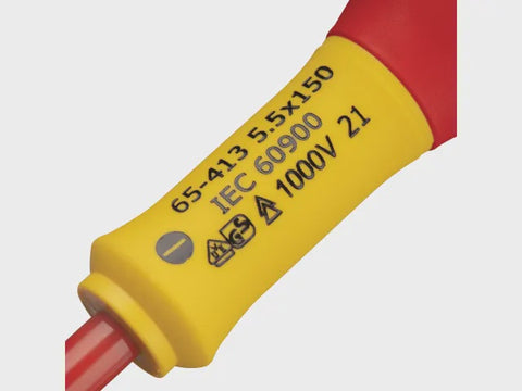 Stanley 0-65-413 5.5 x 150mm FatMax VDE Insulated Screwdriver Parallel Tip STA065413