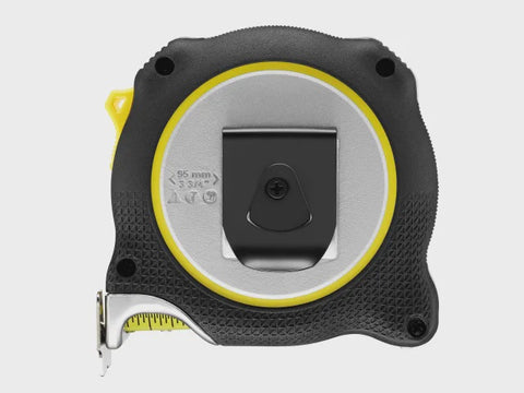 Stanley FMHT38233-5 FATMAX® XTREME™ Tape Measure 10m/33ft Width 32mm STA538233