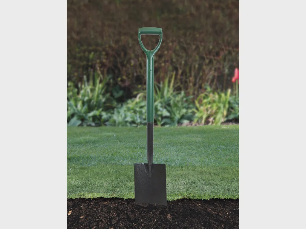 Faithfull 1000mm Essentials Digging Spade FAIESSDSE