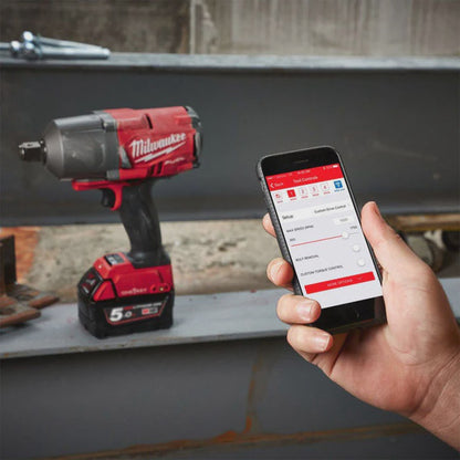 Milwaukee M18ONEPP2Q-502B 18V Fuel ONE-KEY Brushless Impact Wrench & Grease Gun with 2 x 5.0Ah Batteries Charger & Bag 4933480467