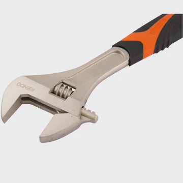 Kendo 250mm Extra-Wide Opening Adjustable Wrench