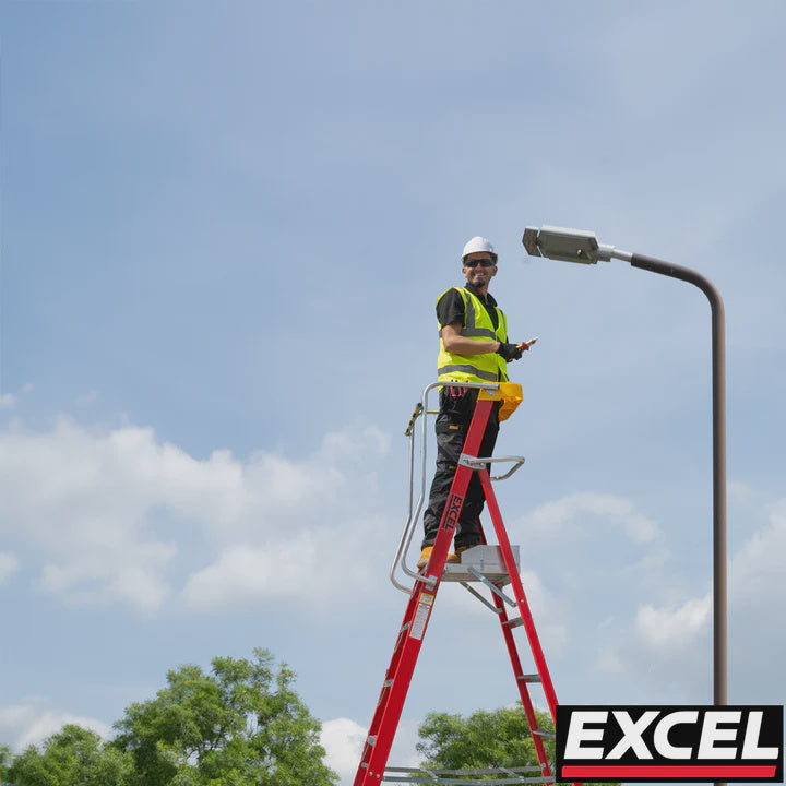 Excel Electricians Fibreglass Podium Step Ladder 6 Tread 2.61m EN131-7