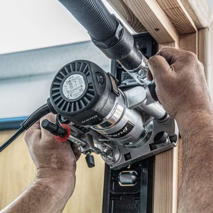Trend T1EPS 1/4" Electric Trim & Plunge Router Kit 240V/710W