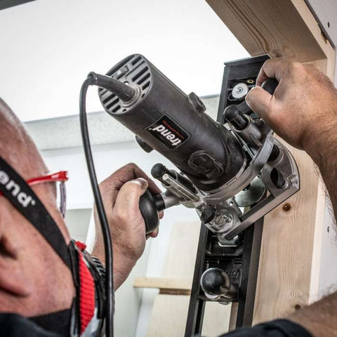 Trend T4EK 1/4" Variable Speed Router 230V c/w Kitbox