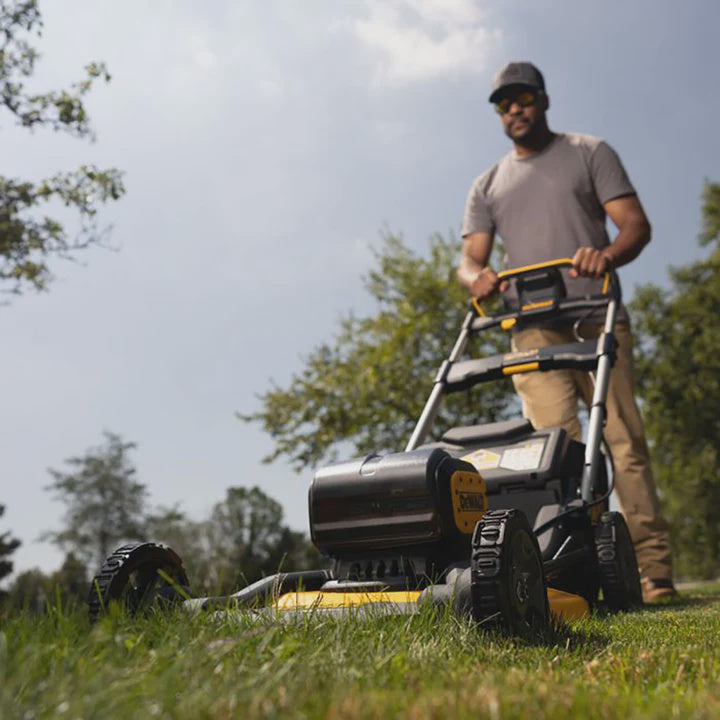Dewalt DCMWP134N-XJ 36V Brushless 53cm Lawn Mower Body Only