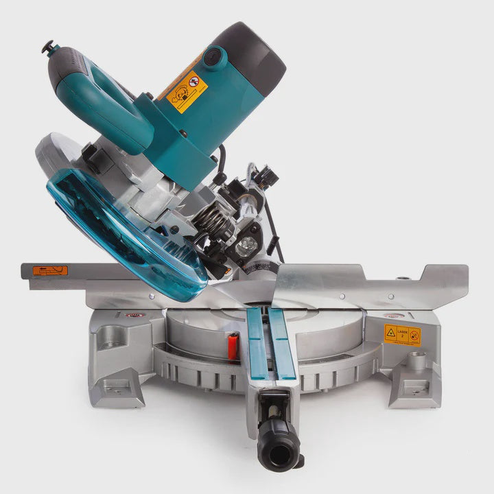 Makita LS0815FLN/1 216mm Sliding Mitre Saw 110V With Laser Light & Stand