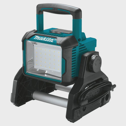 Makita DML811/2 14.4V - 18V LXT Li-ion Cordless LED Worklight 240V